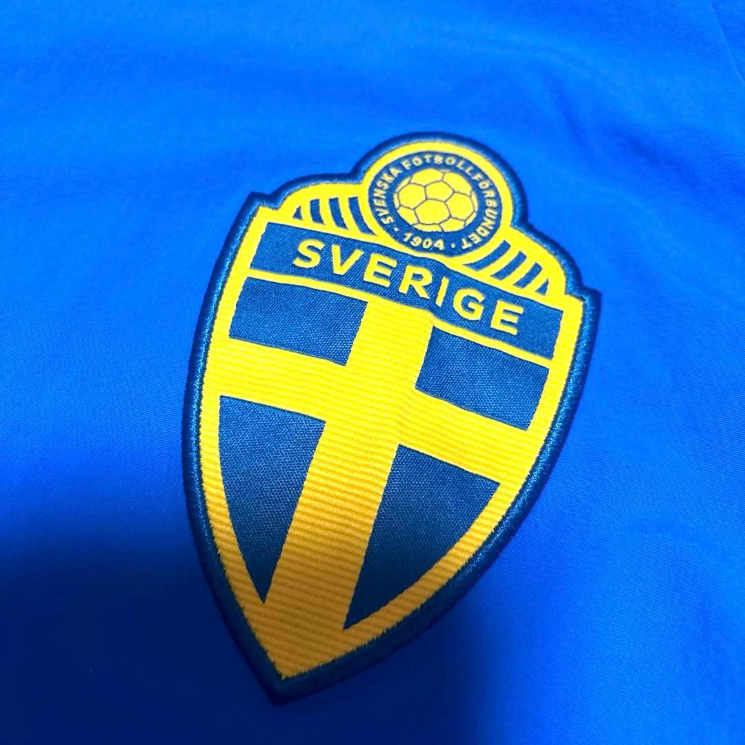 【美品】サッカー スウェーデン代表 アディダス プレゼンテーションジャケット 青