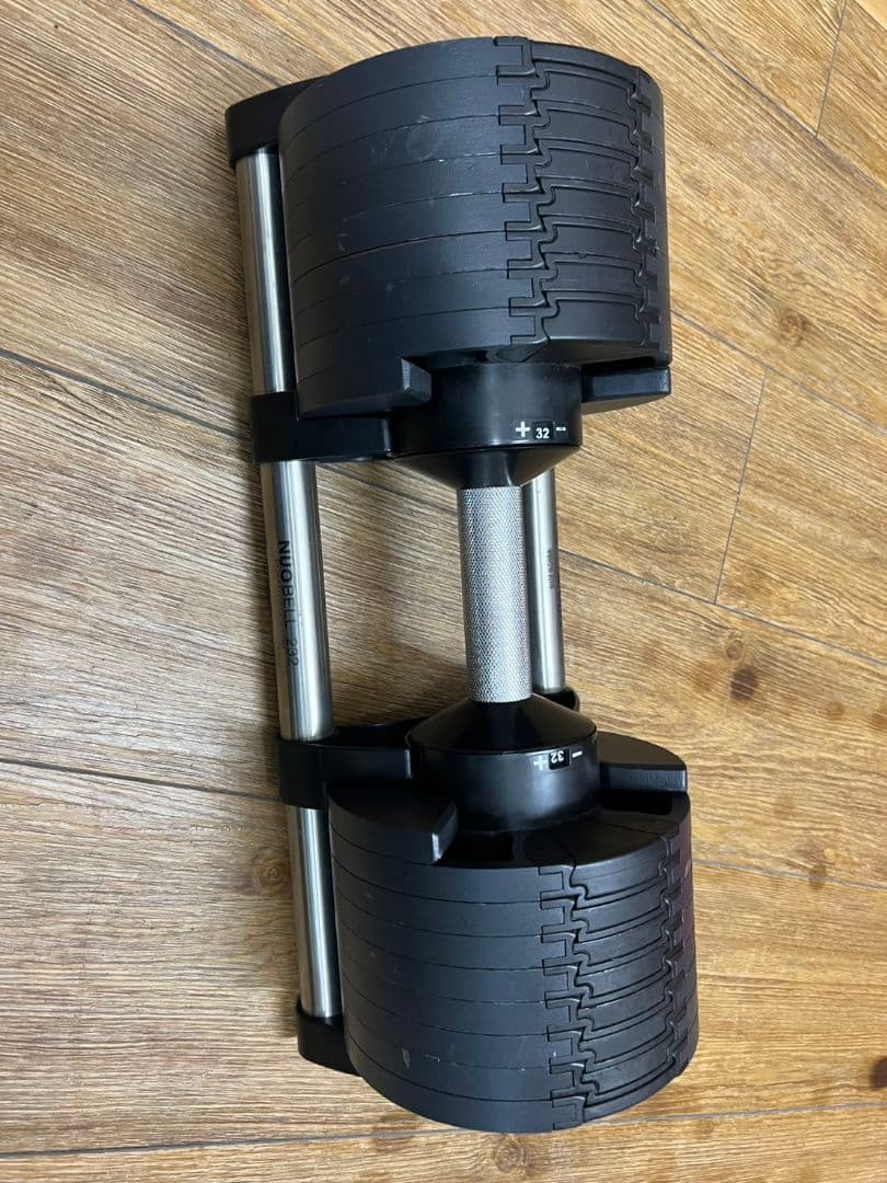 NÜO 調整式ダンベル 15-25kg