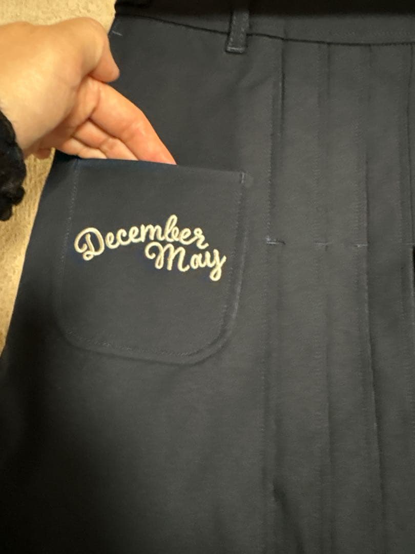 【美品】DECEMBERMAY S-Mサイズ、ネイビープリーツスカート