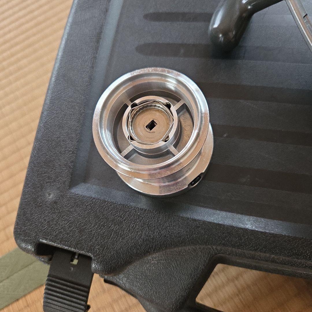 ダイワ パワーサーフQD 4000 スピニングリール プラノハードケース付き