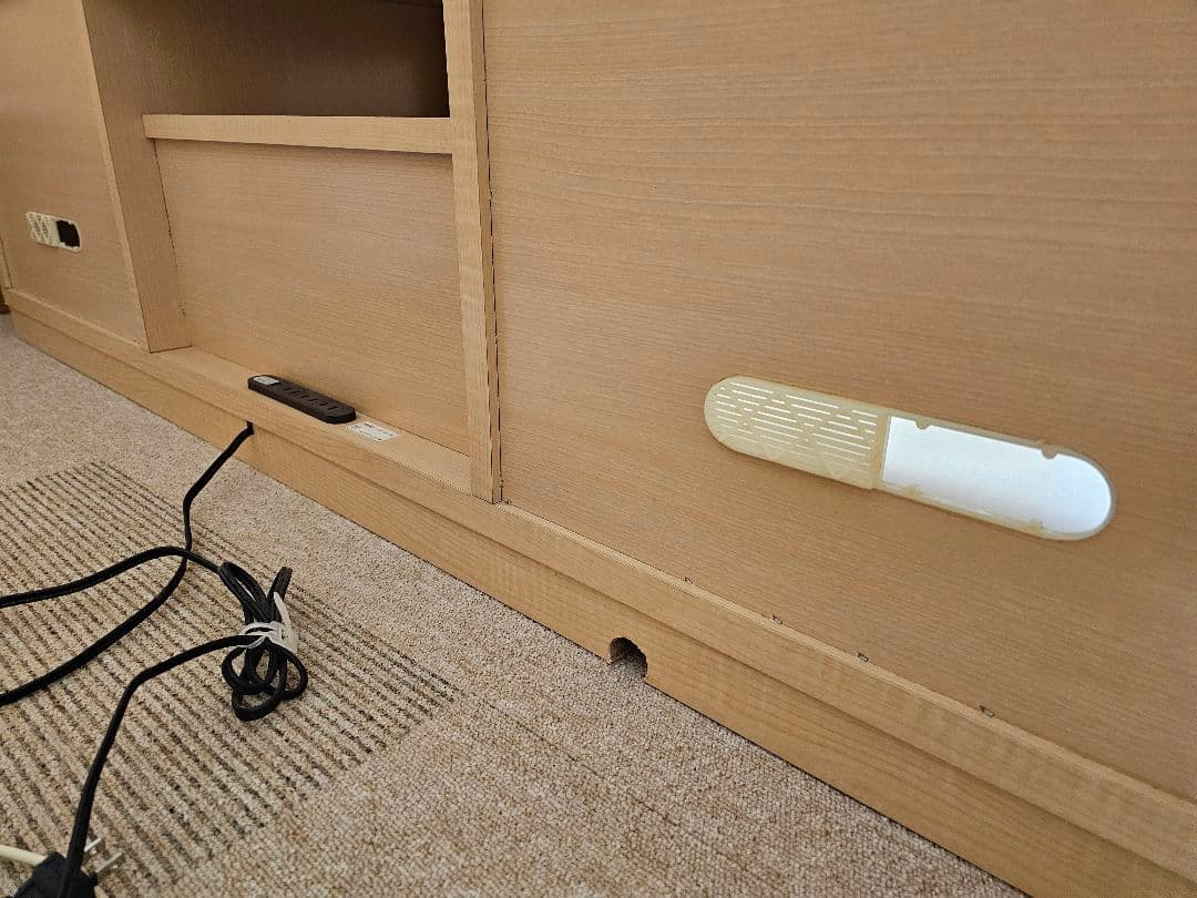 【美品】テレビ台　ローボード スライド扉 幅150cm　新生活　一人暮らし