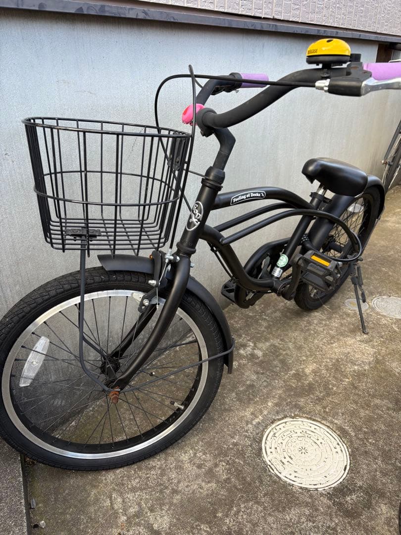 子供用自転車 ブラック 前面バスケット付き　ビーチクルーザー