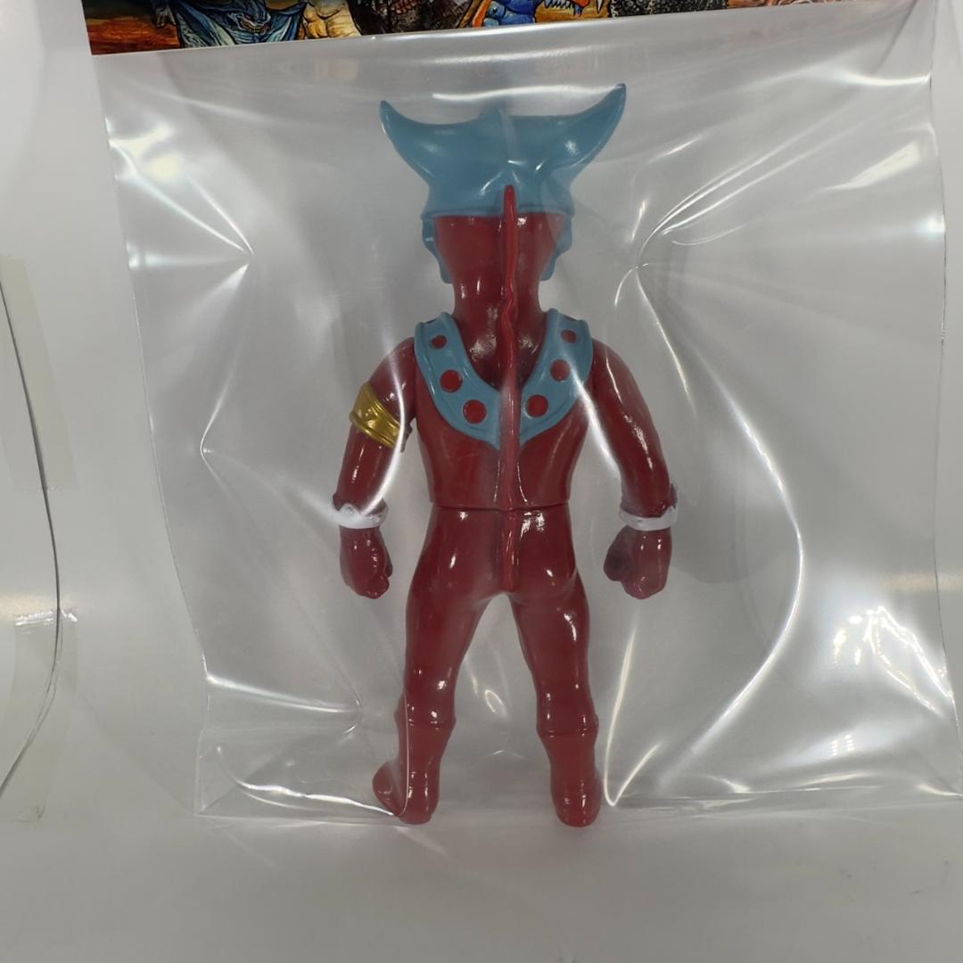 アークティーズ限定 MAX TOY ウルトラマンレオ レトロカラー ソフビ