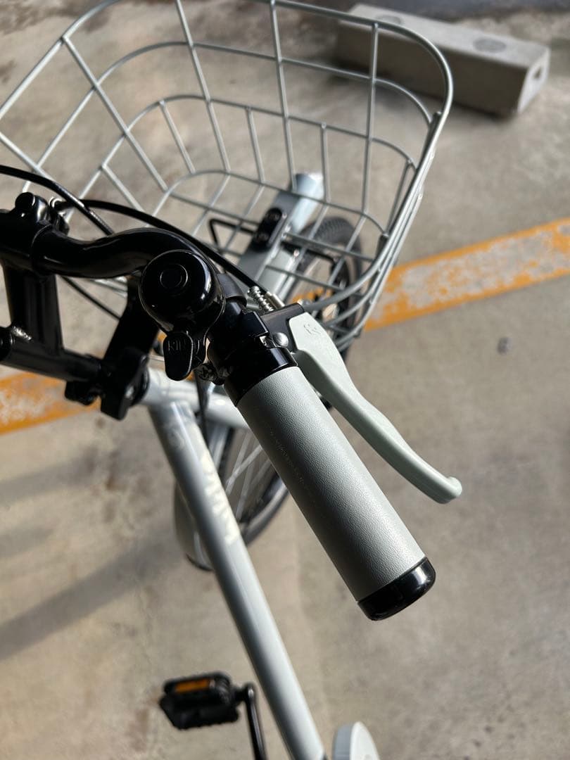 引き渡し限定　bikke j（ビッケj) 22インチ　ジュニア用自転車