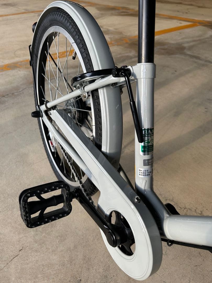 引き渡し限定　bikke j（ビッケj) 22インチ　ジュニア用自転車