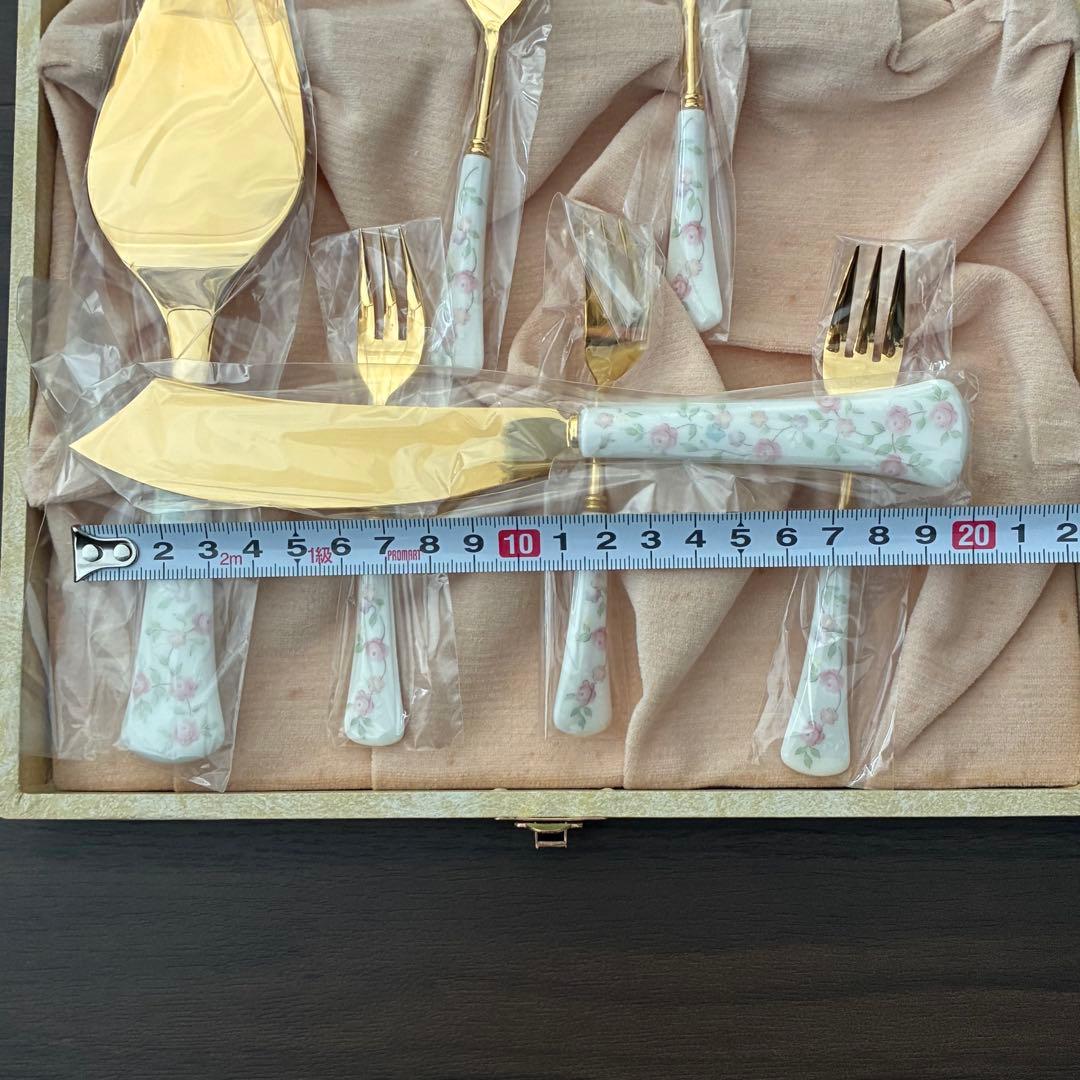 Noritake キューティーローズ カトラリーセット