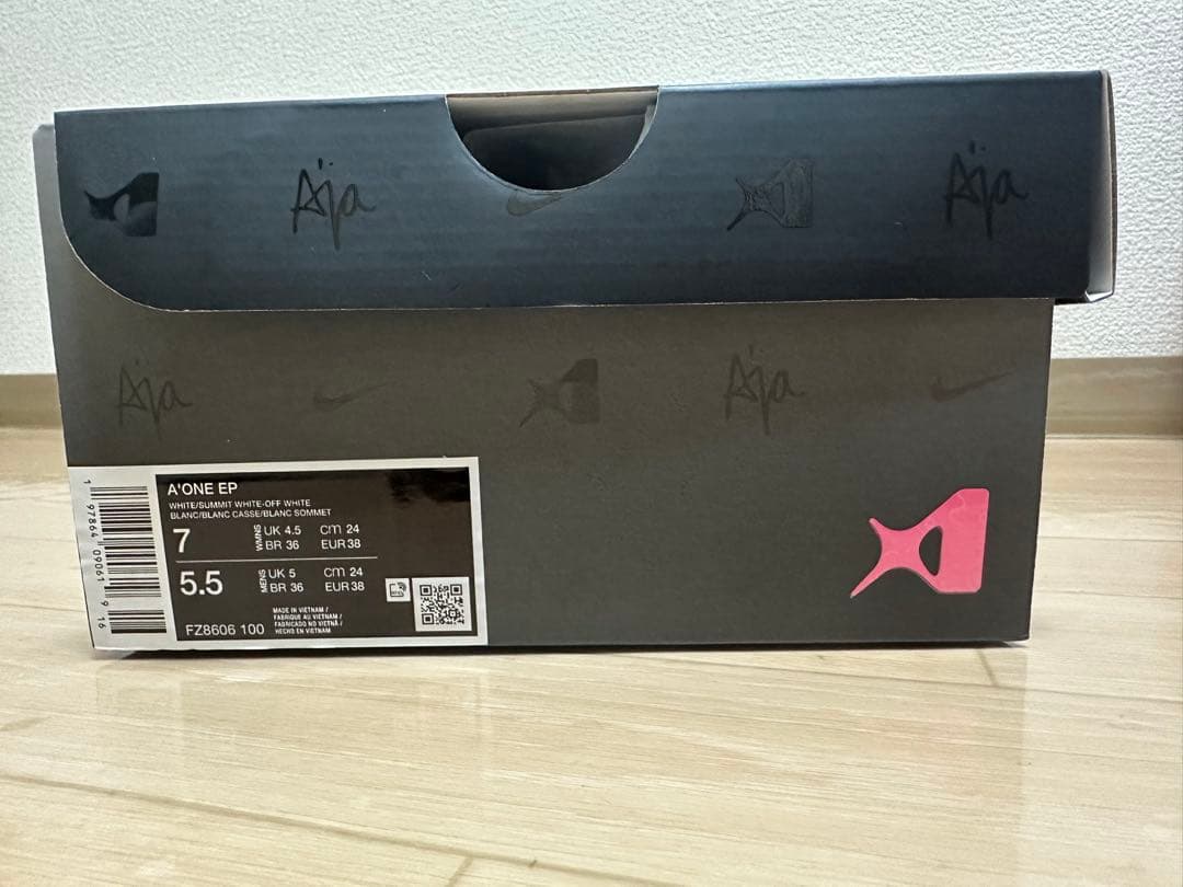 NIKE A ONE ナイキ　エイジャウィルソン　バスケットシューズ　24cm
