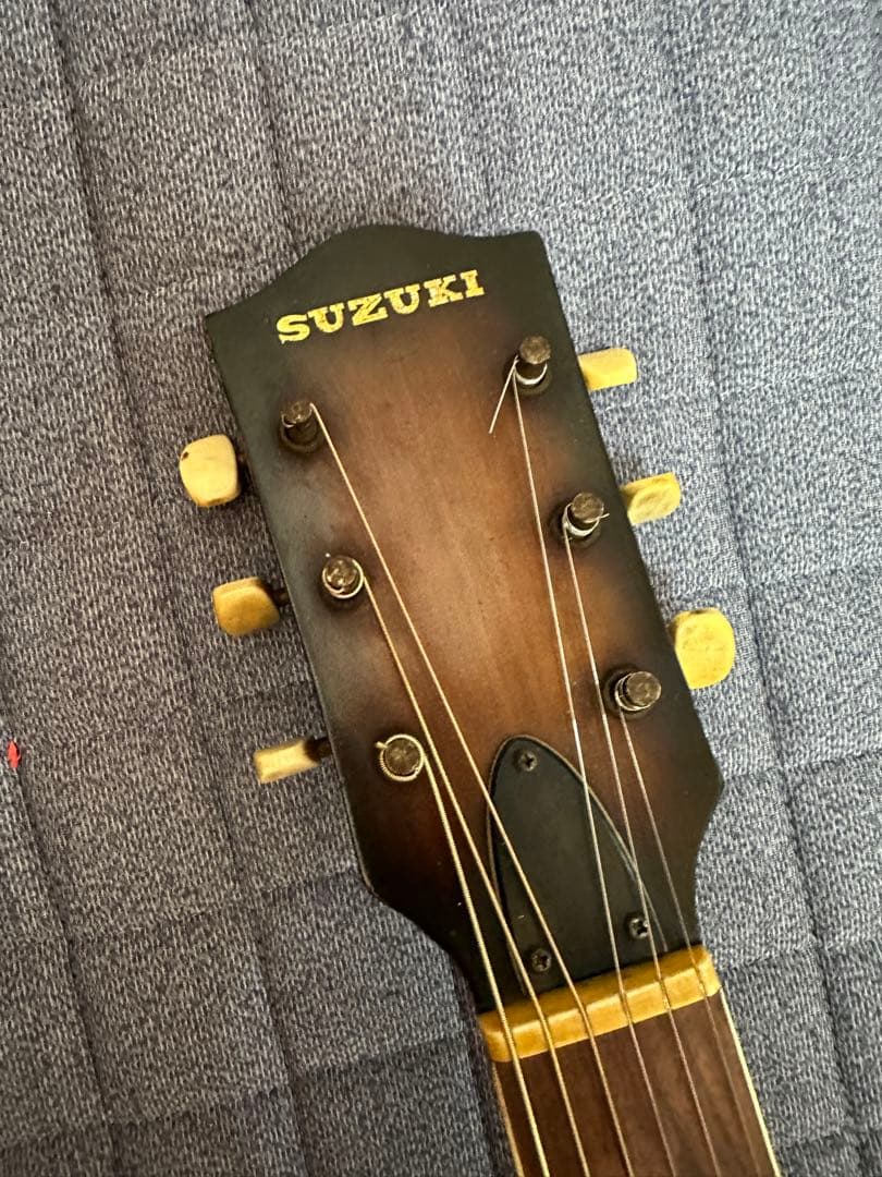 SUZUKI アコースティックギター サンバースト　NAGOYA ピックギター