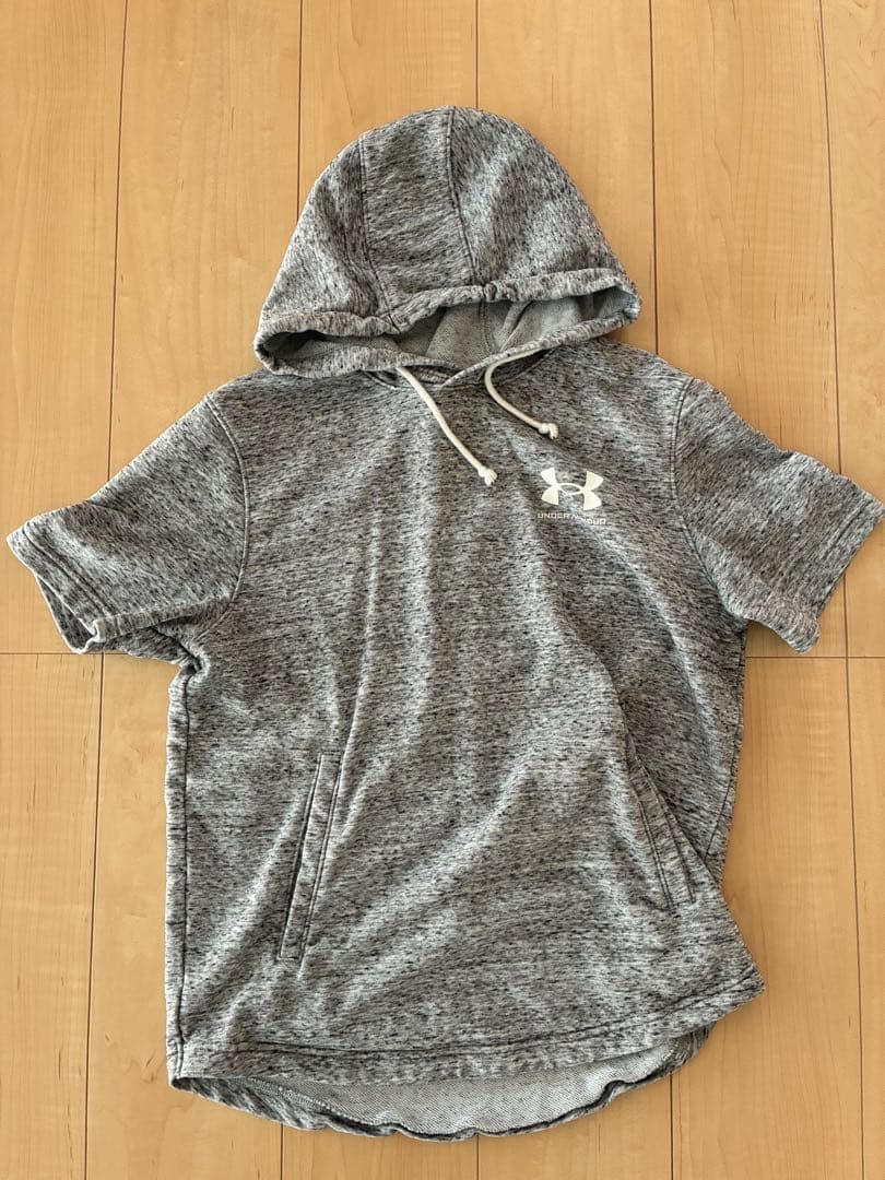 Under Armour フード付きジャージ上下セット グレー M