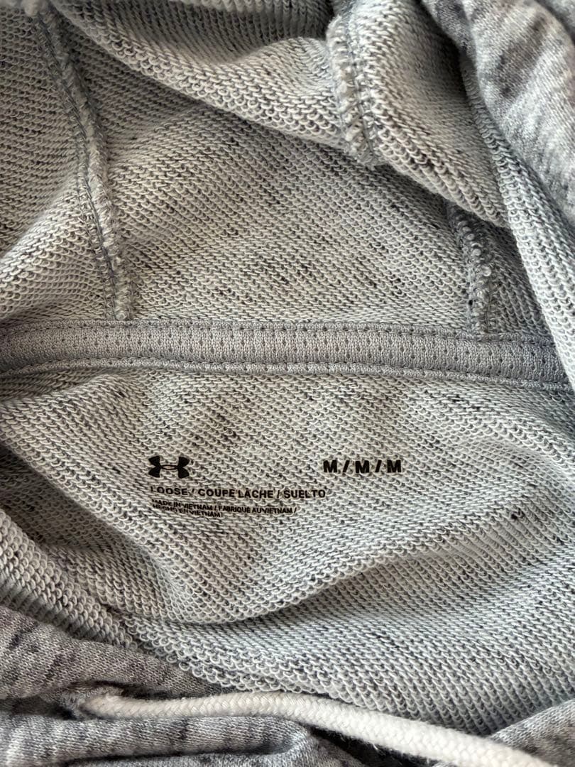 Under Armour フード付きジャージ上下セット グレー M