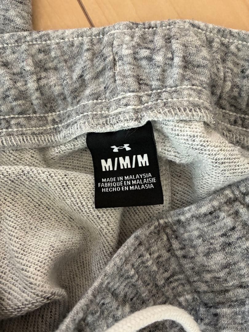 Under Armour フード付きジャージ上下セット グレー M