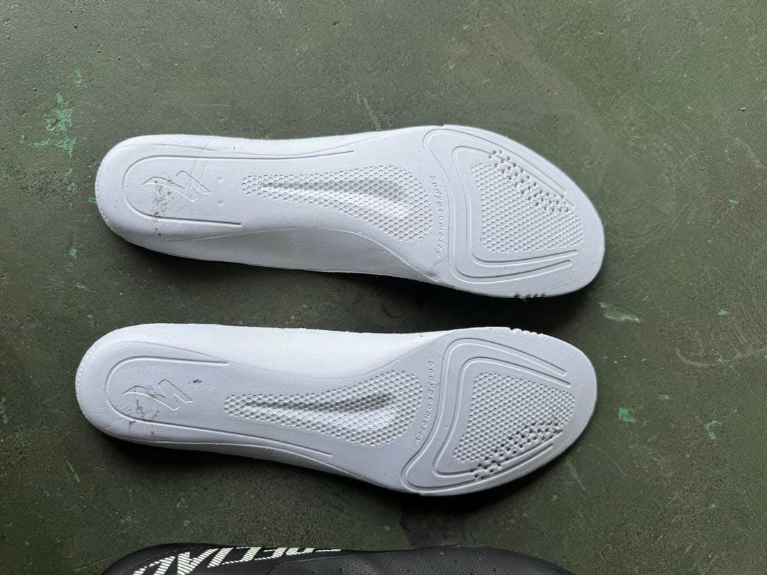 SPECIALIZED スペシャライズドTORCH1.0 43EU 27.5CM