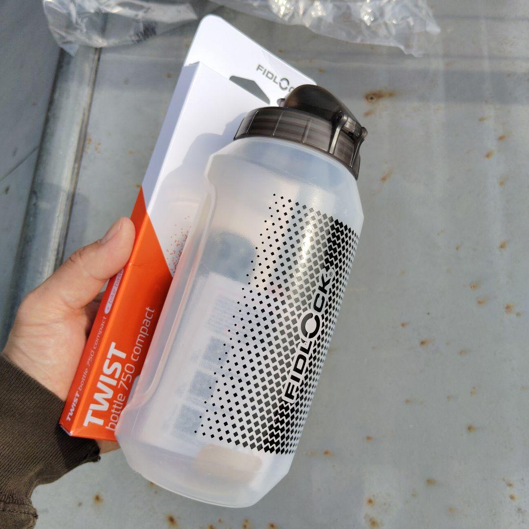 アクセサリー FIDLOCK TWIST Bottle 750 Compact 750ml