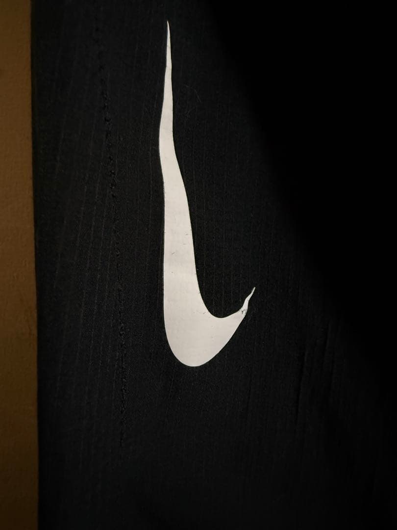NIKE エアロスイフト ドライフィット 　Sサイズ (お尻破れて縫いました)