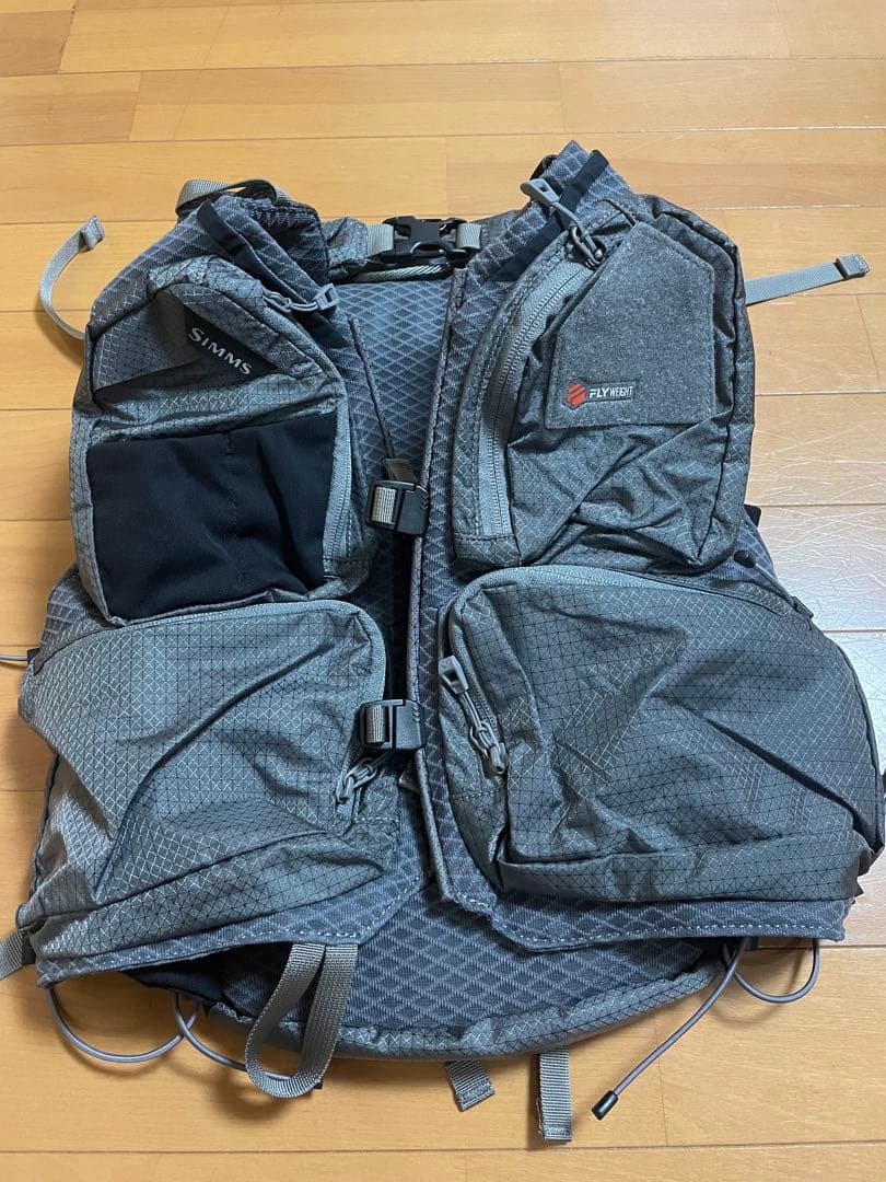 Simms Vest Pack シムス フライウェイト ベストパック S/M新品