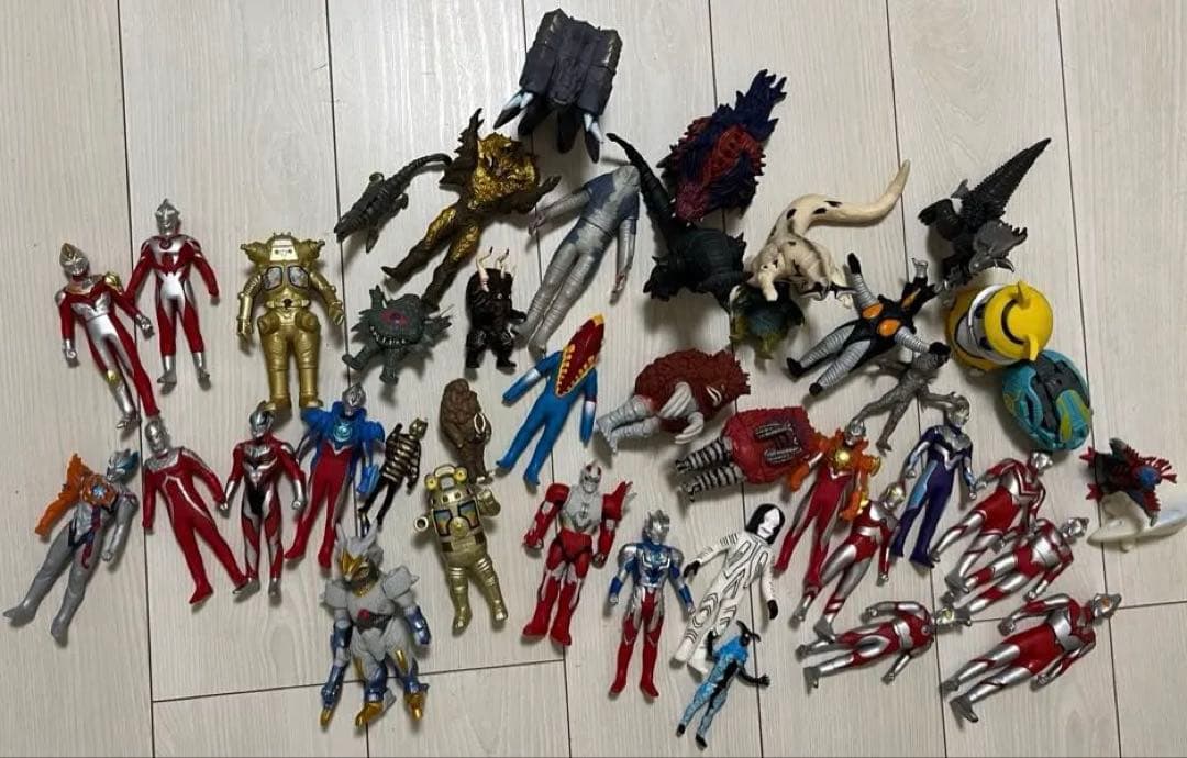 ウルトラマン 怪獣ソフビ42点セット 大量おまけ付き