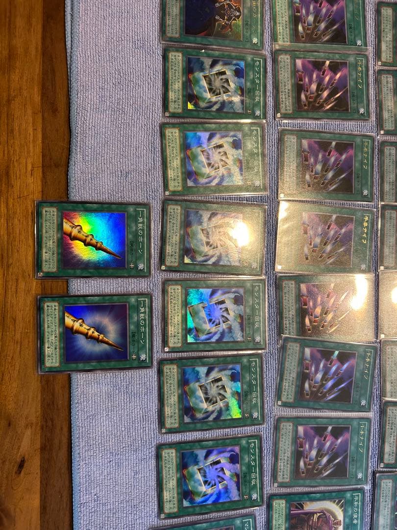 遊戯王OCG デュエルモンスターズ 魔法カード 77枚 引退品 まとめ売り