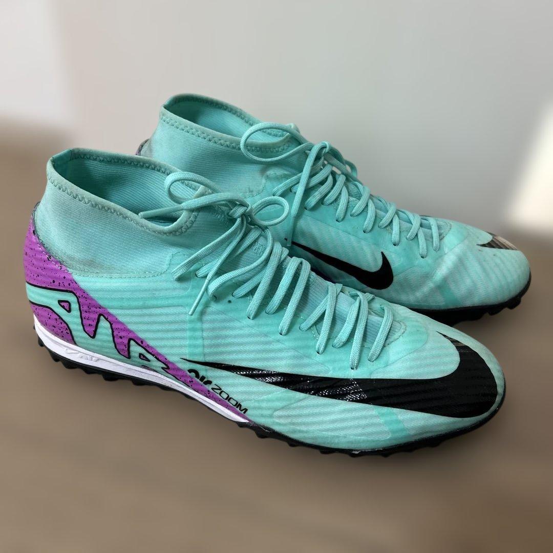ZOOM マーキュリアル　サッカーシューズ ナイキ　NIKE