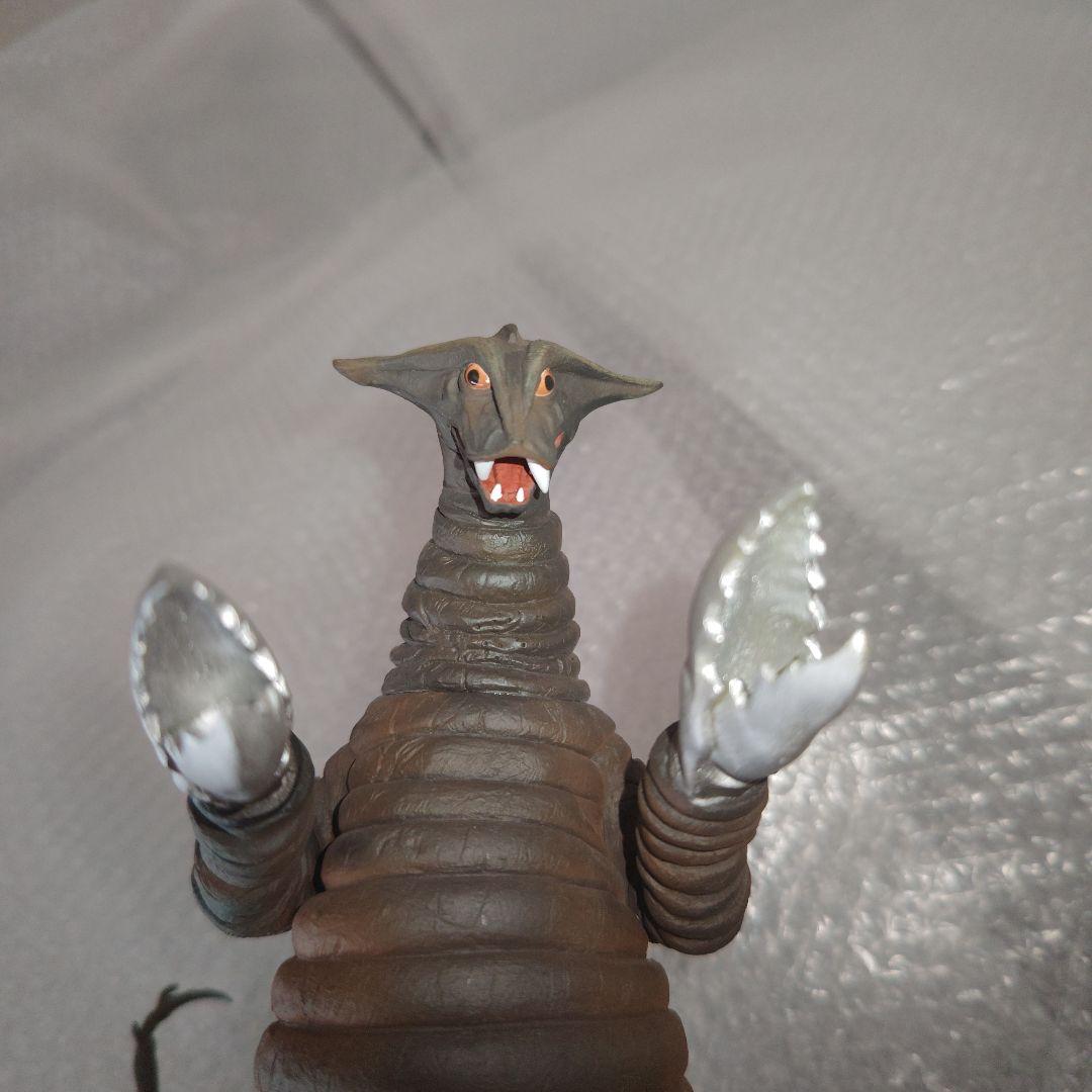 大怪獣シリーズ　帰ってきたウルトラマン　サドラ　ソフビ　フィギュア