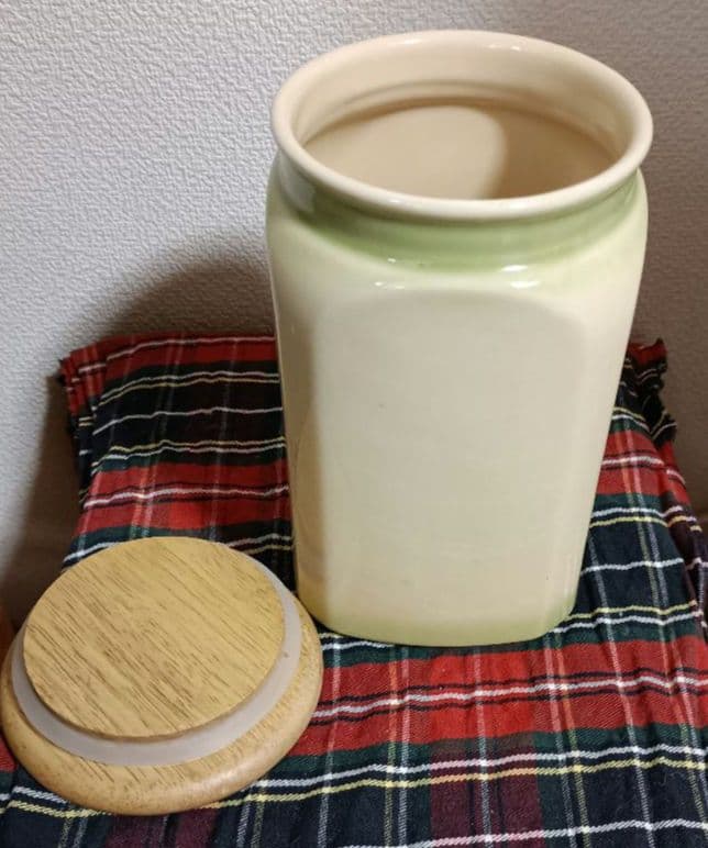 チェリー　陶器 保存容器 　入手困難