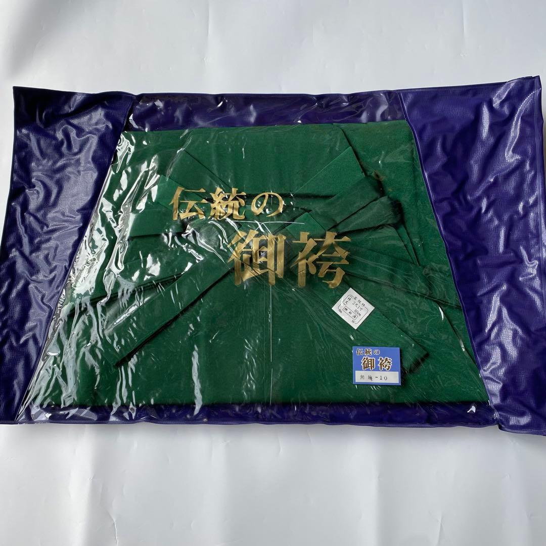 (5-47)馬乗袴　2尺1寸　緑　詩吟　舞踊　踊袴
