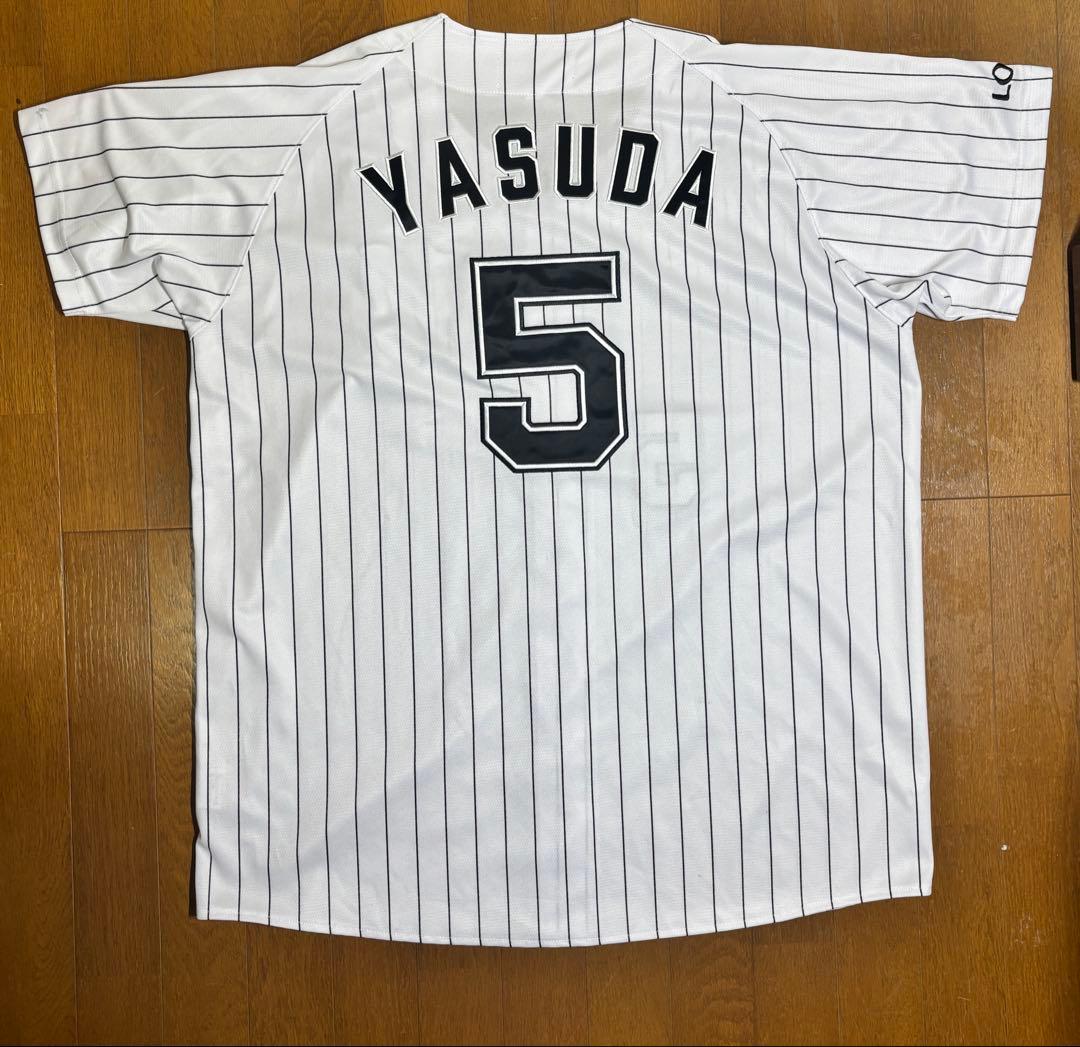 千葉ロッテマリーンズ ユニフォーム 安田選手　5