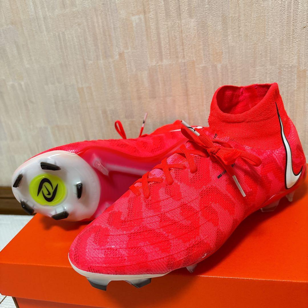 【新品】NIKE ファントム ルナ エリート FG ブライトクリムゾン