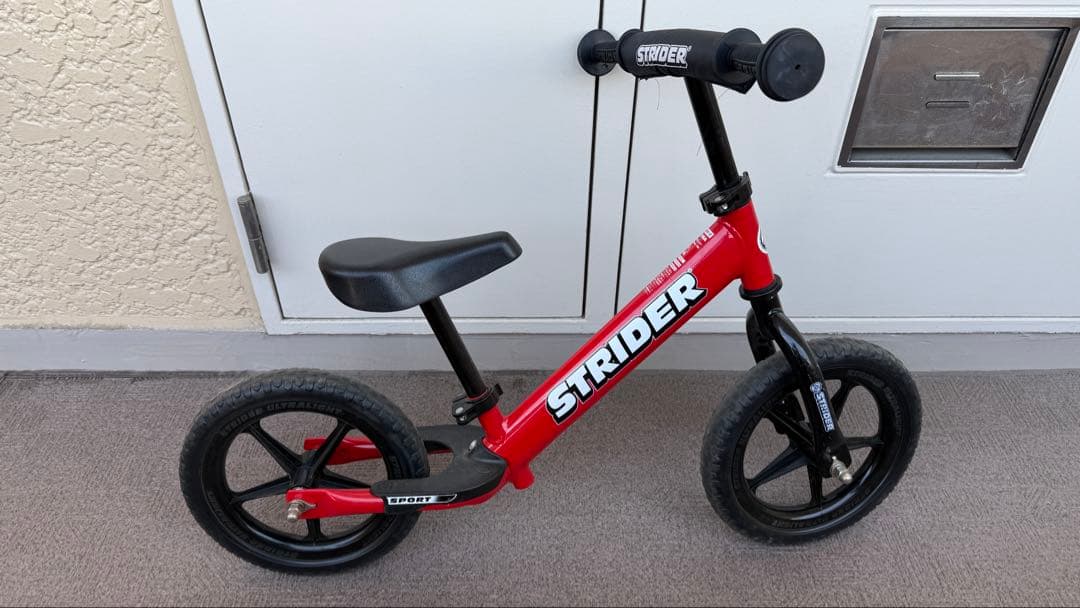 ストライダー　スポーツモデル　STRIDER Sport