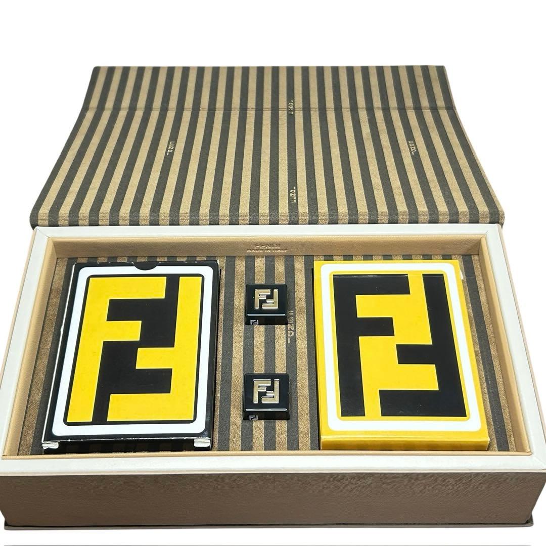 Fendi フェンディ　ローマ　ナパレザートランプバッグ　トランプ　サイコロ