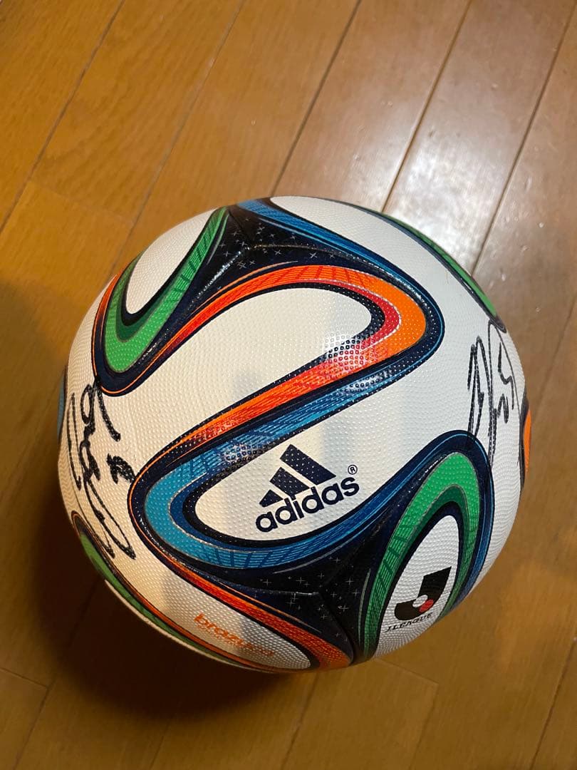 ブラズーカ　adidas サッカーボール