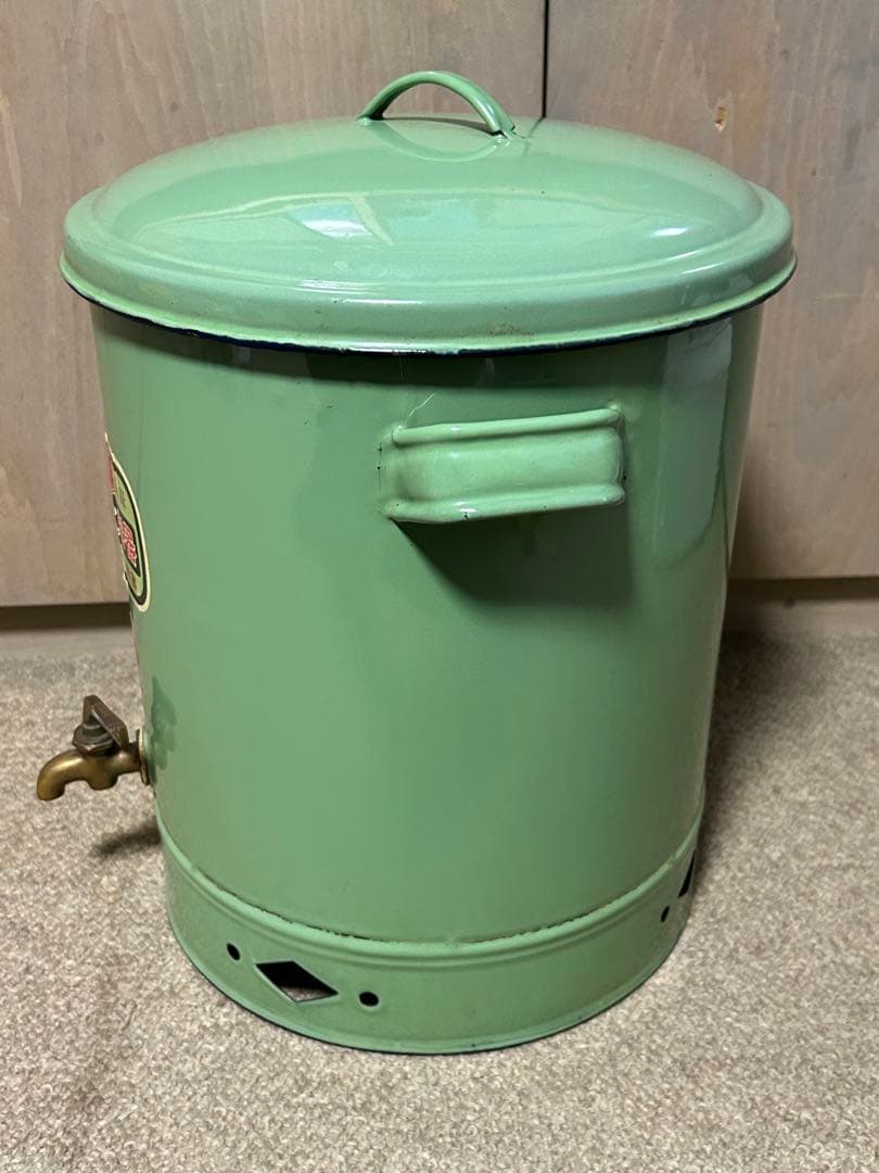 昭和レトロ　ホーロー　琺瑯　タンク　ウォータージャグ　ポット　水瓶　コック付き