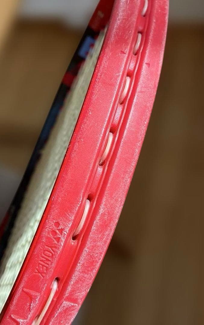YONEX VCORE 100L テニスラケットＧ1 　グリップテープ付