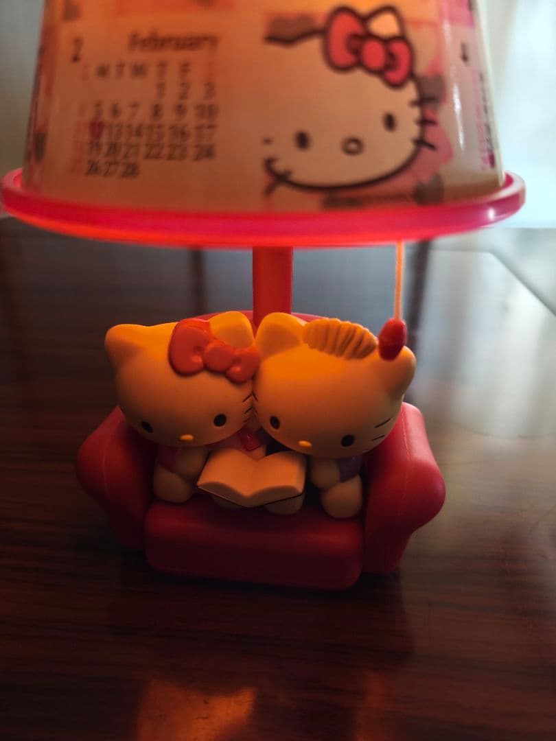 【レア】サンリオ　ハローキティ　スタンドライト　KiTTY　カレンダー　光る