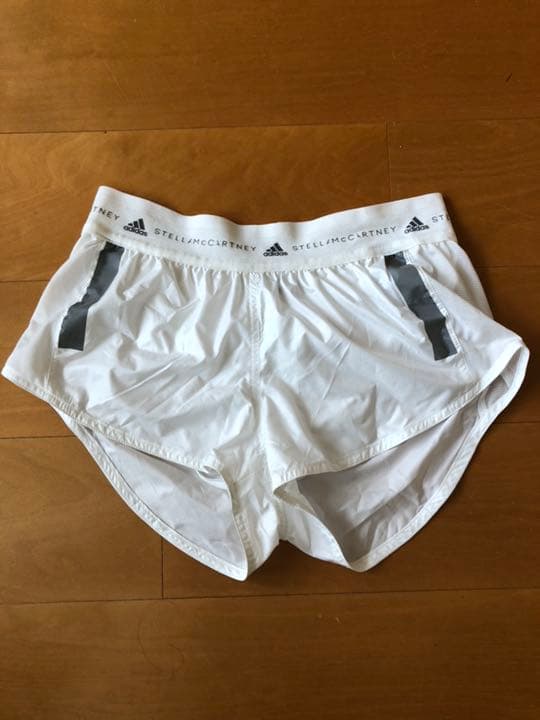 Adidas ステラマッカートニー RUN AZ SHORT