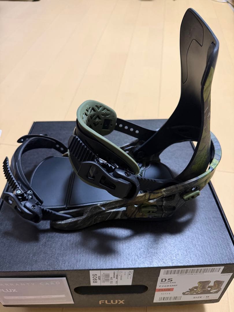 25-26モデル FLUX DS HIGHLAND ビンディング Mサイズ