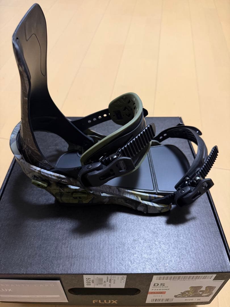 25-26モデル FLUX DS HIGHLAND ビンディング Mサイズ