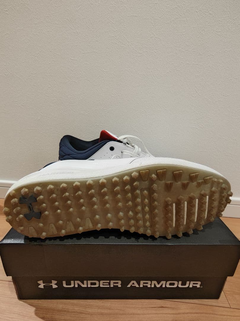UNDER ARMOUR　アンダーアーマー　ゴルフシューズ