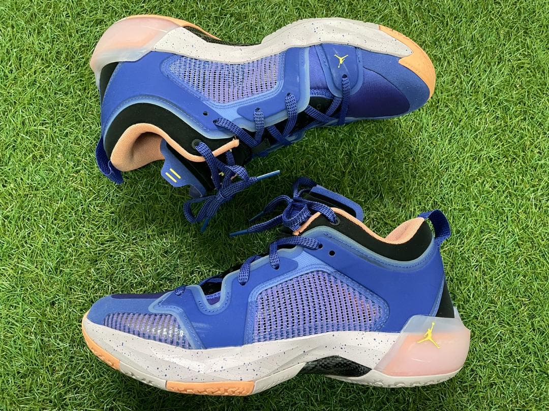 海外限定 Jordan 37 Low ジョーダン グローバルラスト B13