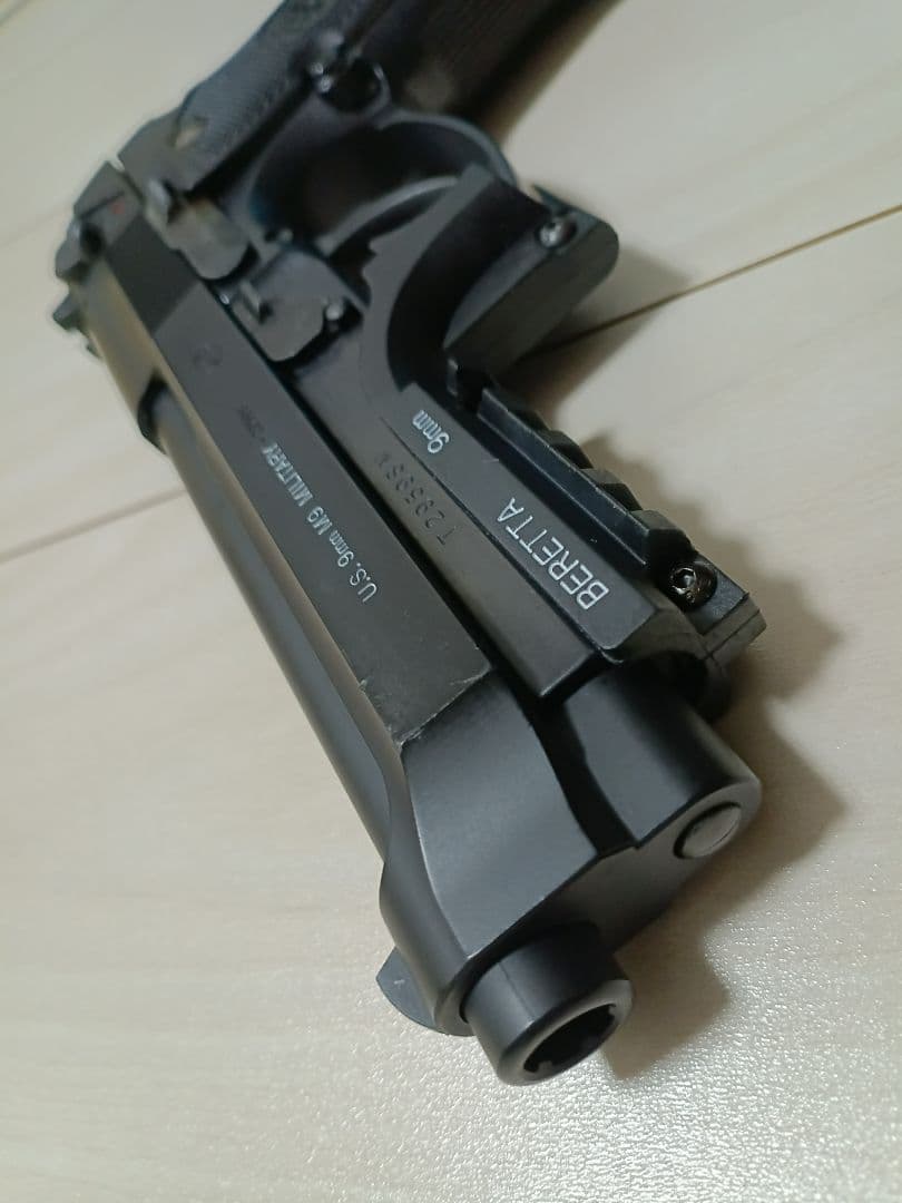 【中古品】東京マルイ ガスガン「M92Fミリタリーモデル」＋アンダーレール付き