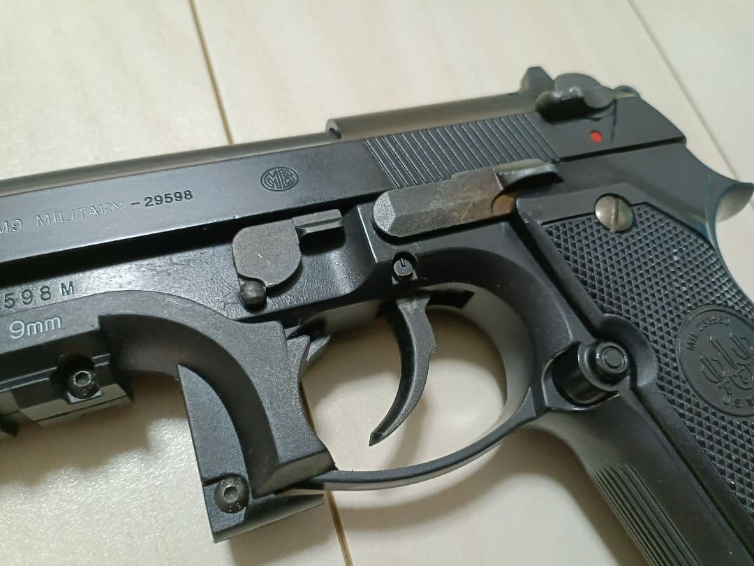 【中古品】東京マルイ ガスガン「M92Fミリタリーモデル」＋アンダーレール付き
