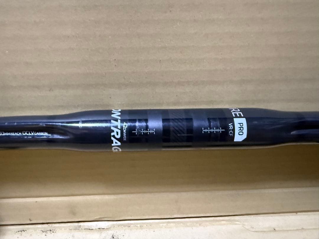 ボントレガー　ISOCORE PRO ロードバイク　カーボンドロップハンドル