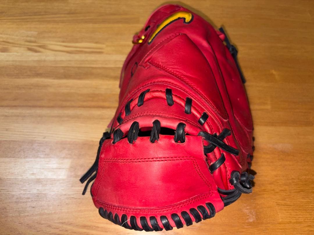 Nike 軟式グローブ キャッチャーミット　赤　城島モデル