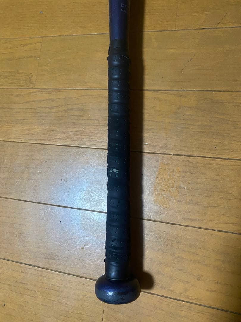【値下げ中】BEYOND MAX LEGACY 軟式バット　ケース付　半年使用