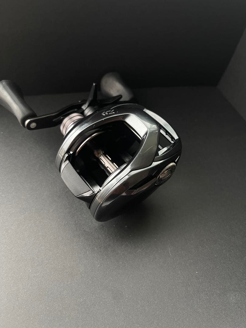 美品 ダイワ 21 タトゥーラ TW 400 HL Tatula 400HL