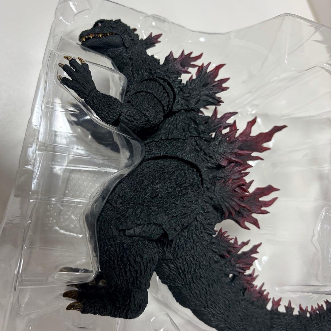 【箱潰れ・新品】S.H.MonsterArts ゴジラ (2000)