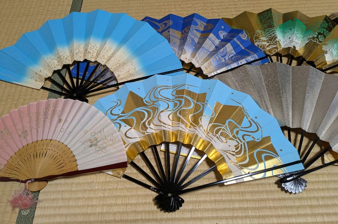 伝統的な日本舞扇子 10本セット