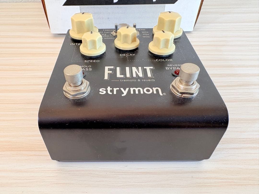 Strymon FLINT トレモロ・リバーブ　V1 初代
