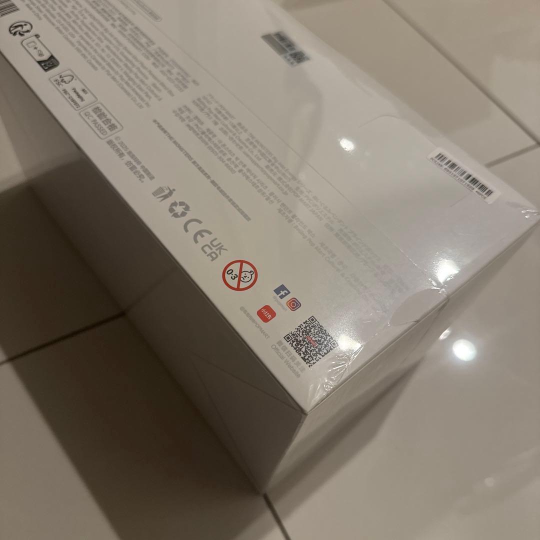 確実正規品・新品・未開封　ラブブ エナジーアソートボックス
