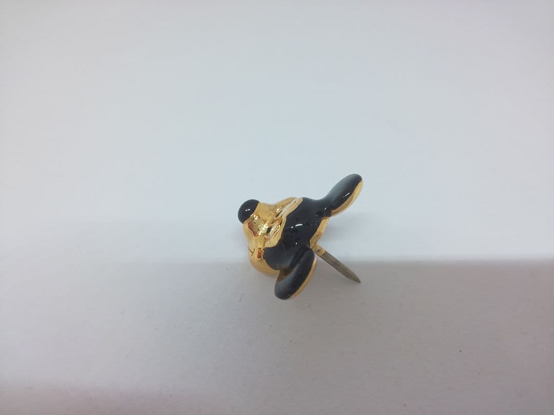 ミッキーマウス　ピンズ