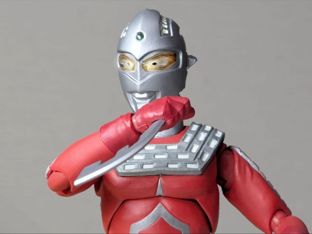 S.H.Figuarts ウルトラセブン＆ブラザーズマント